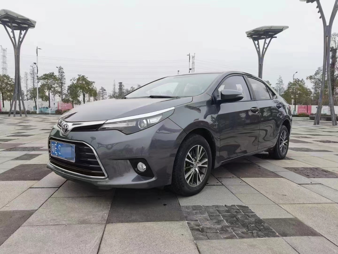 2016款雷凌1.6G CVT精英版