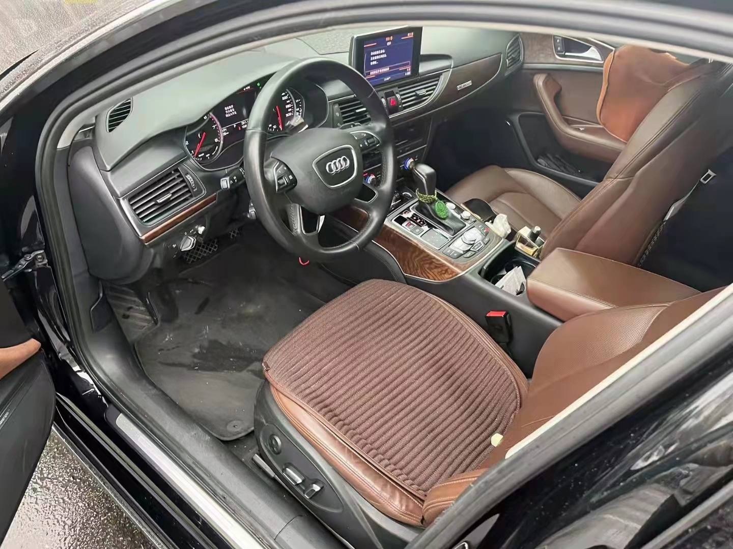 2017款奥迪A6 50四驱尊享