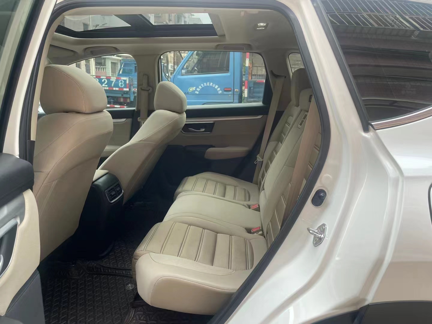 2019款 本田CR-V 240TURBO CVT两驱舒适版