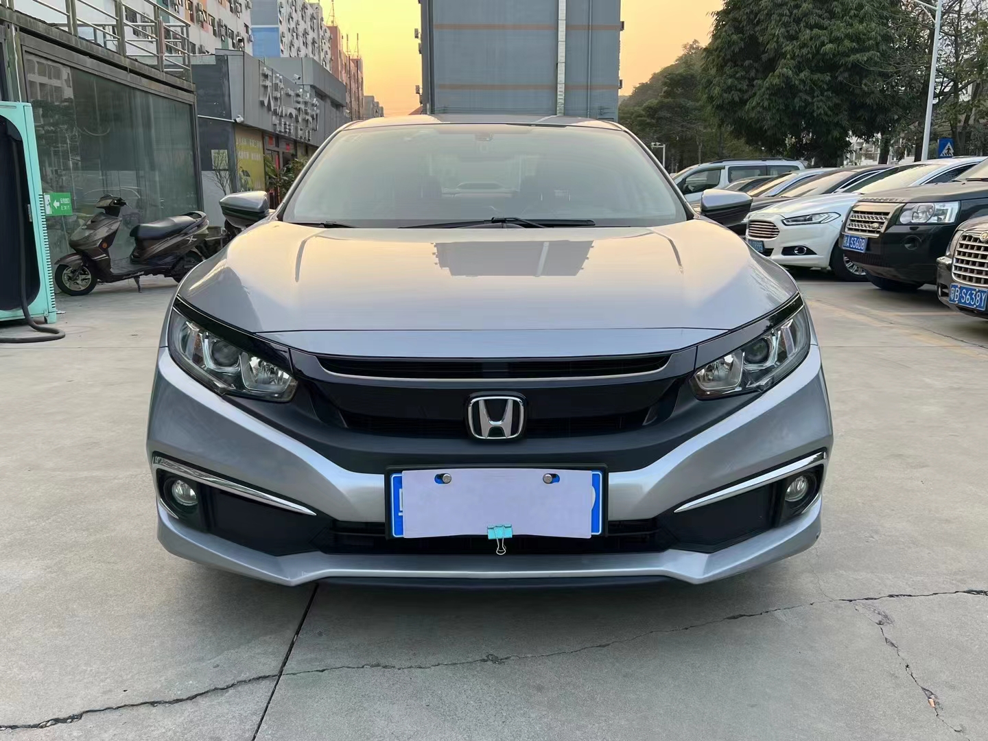 2019款 思域 220TURB0 CVT劲动版 国VI