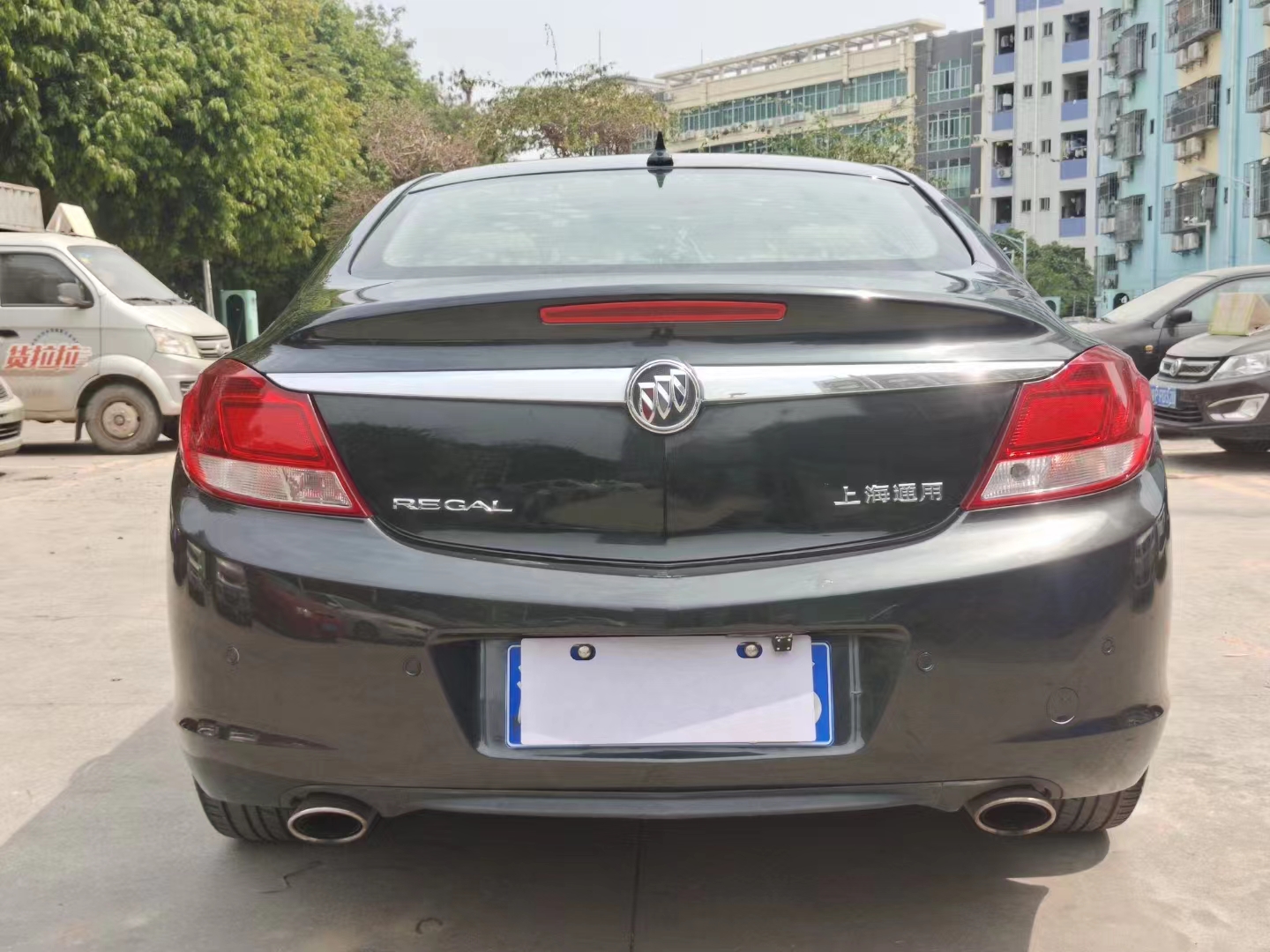 2012款 君威 2.0L 自动 舒适版