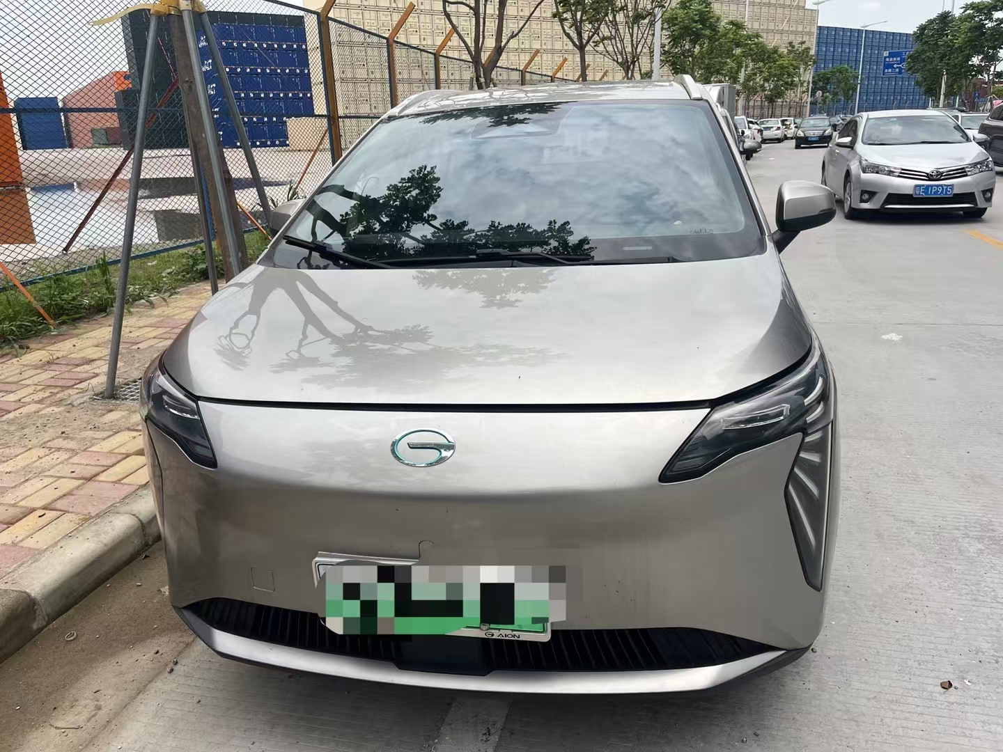 2022款AIONYPlus80乐享版