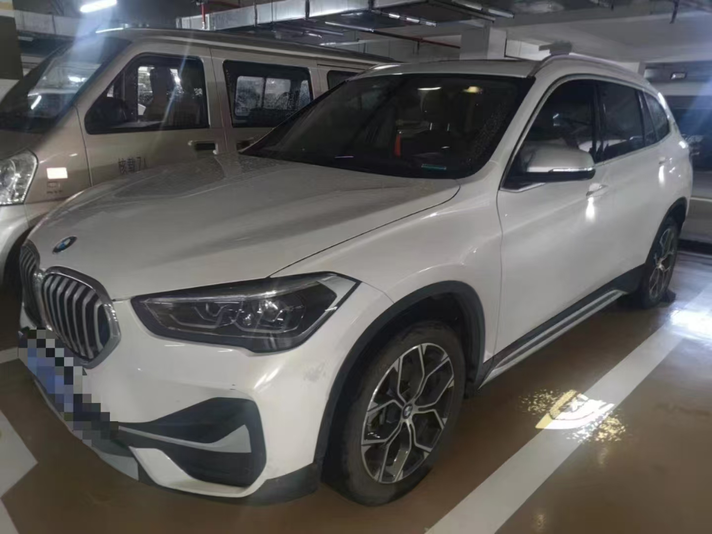 2021款宝马X1 20LI尊享版
