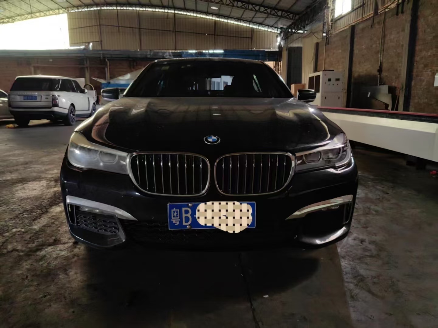 2018款宝马7系(进口)730Li领先型M运动套装
