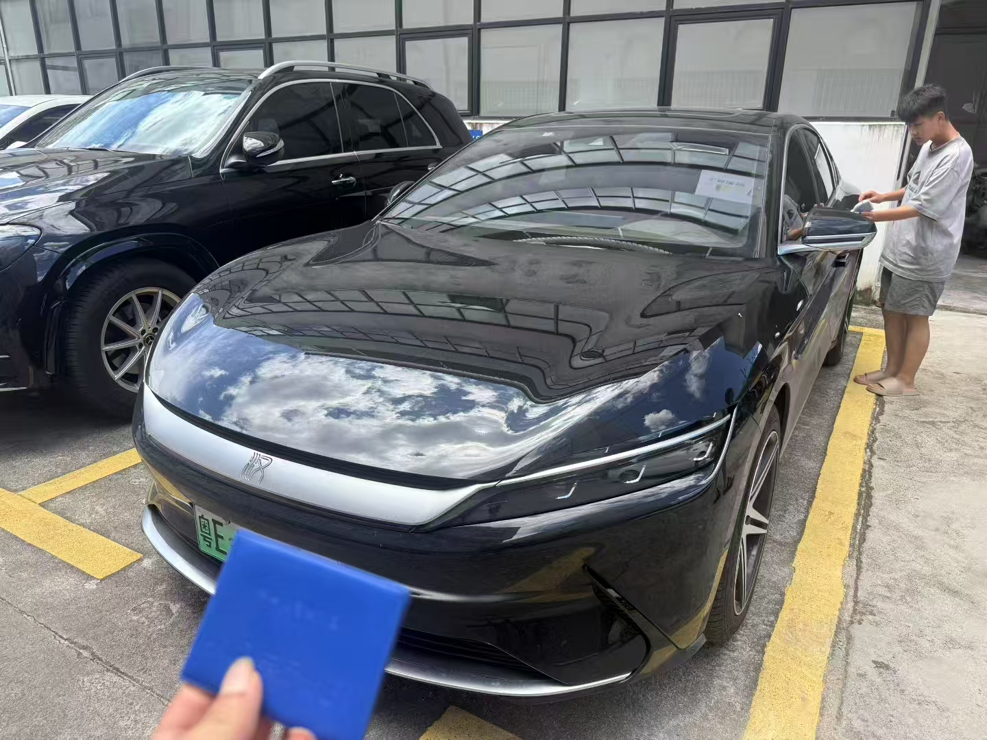 2021款汉EV标准续航版豪华型