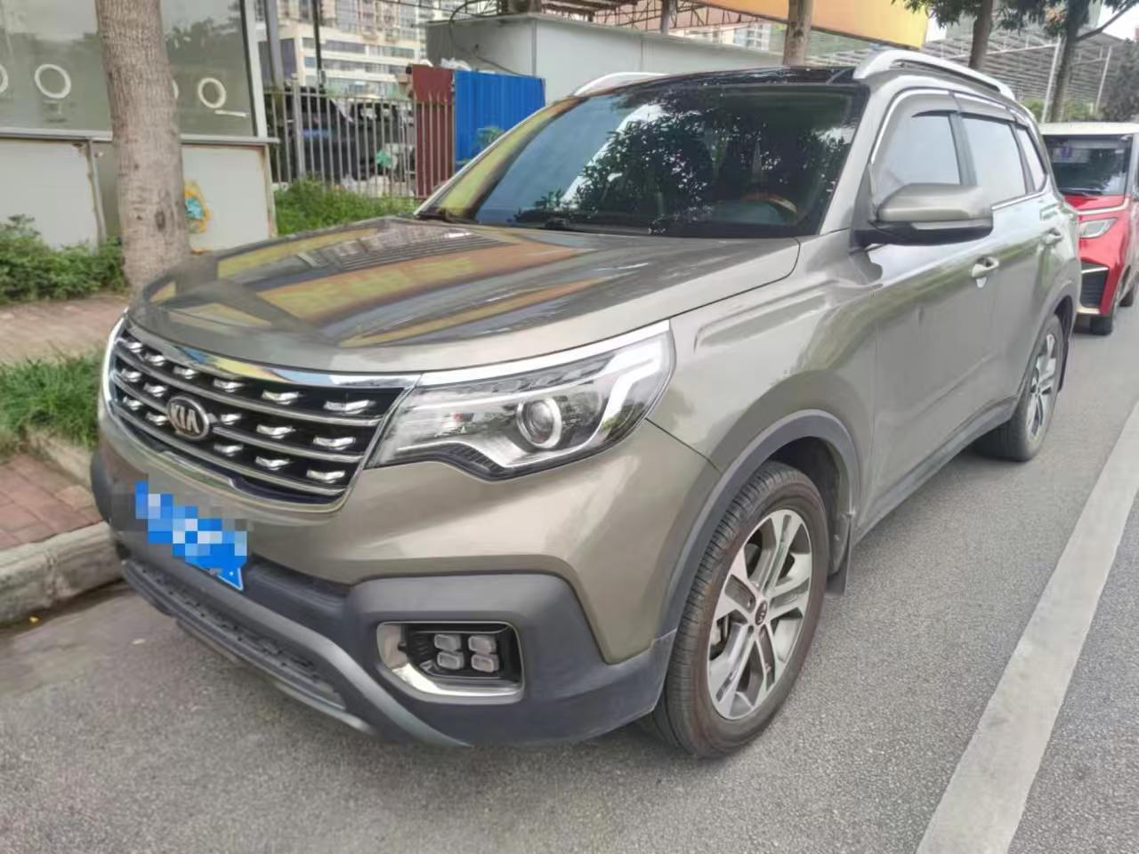 2019款起亚智跑2.0智享豪华版自动