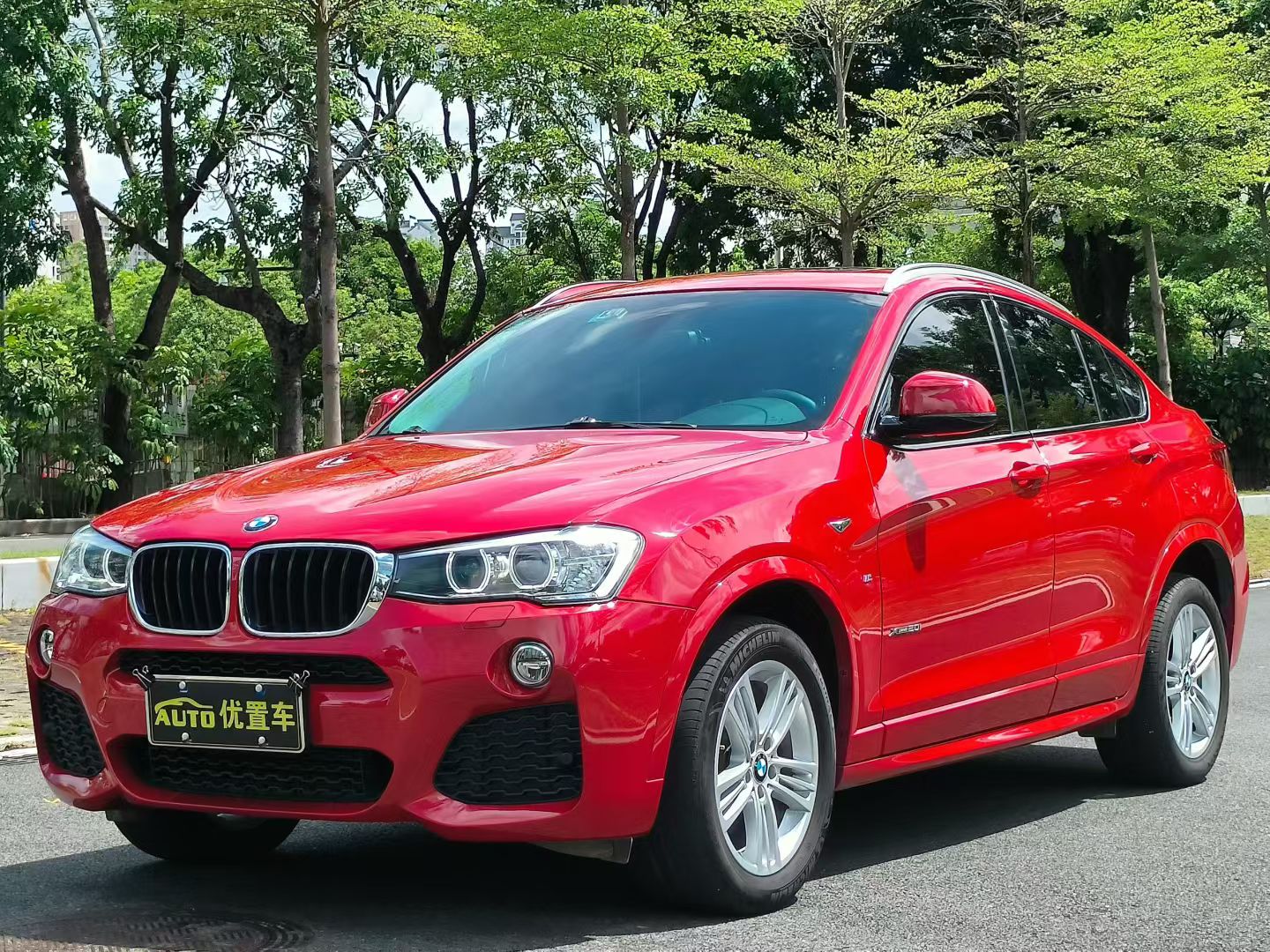 2016款宝马X4 xDrive20i  M运动型