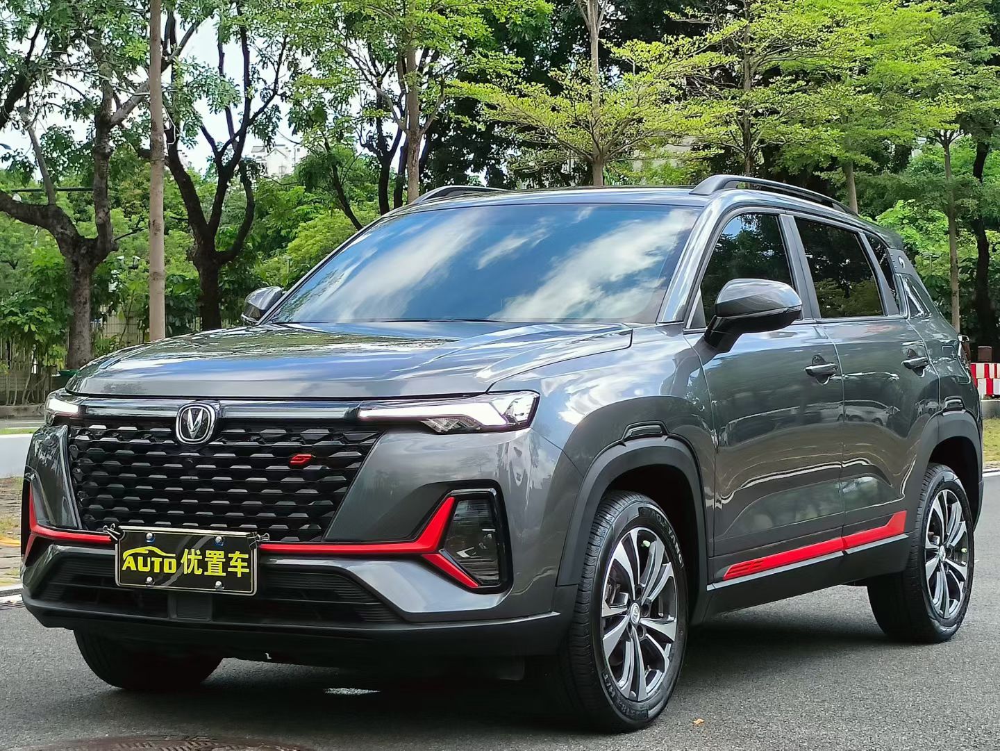 2022款长安CS35 PLUS 蓝鲸NE 1.4T DCT 豪华版