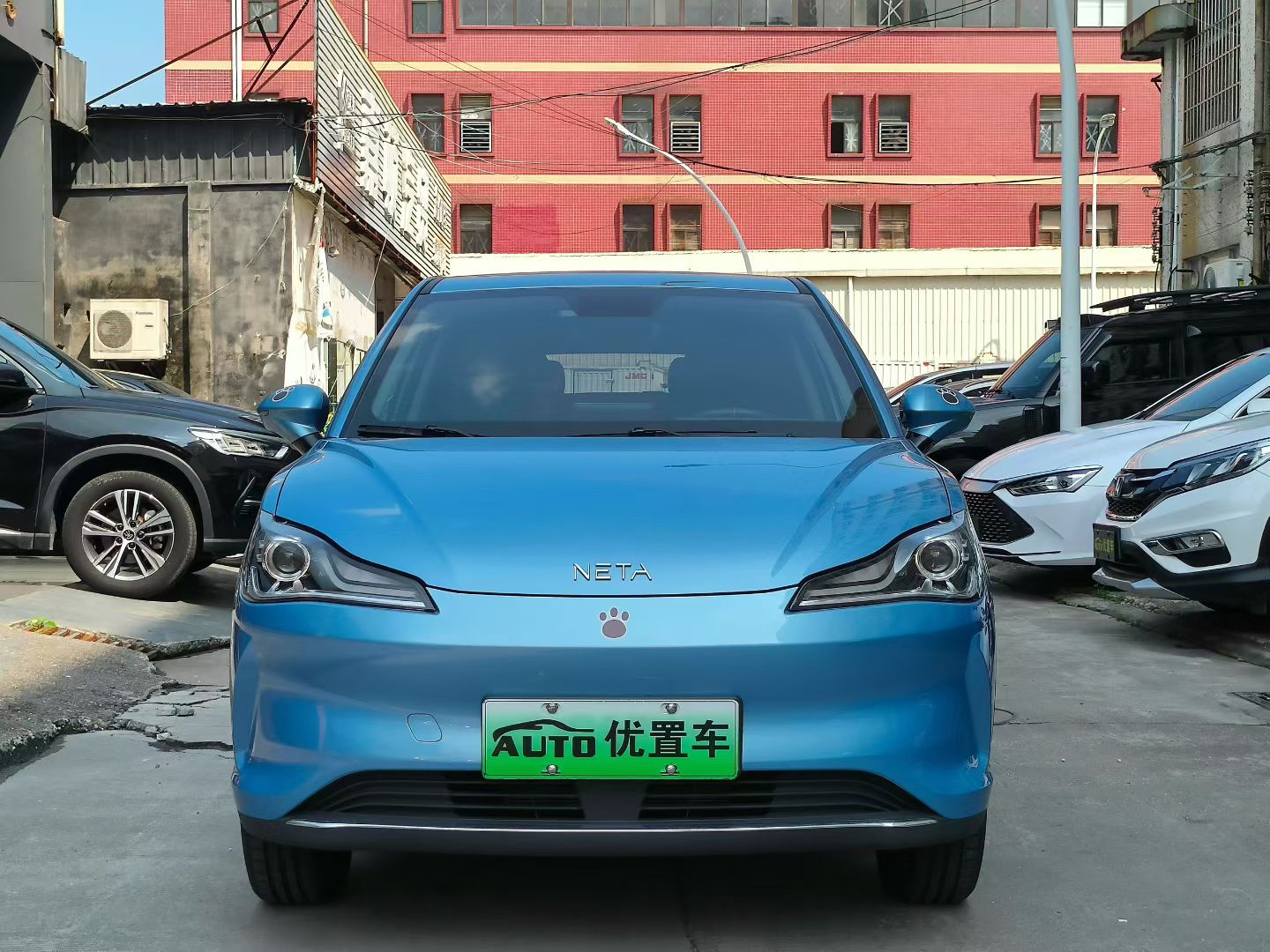 2022款哪吒V潮300行业版