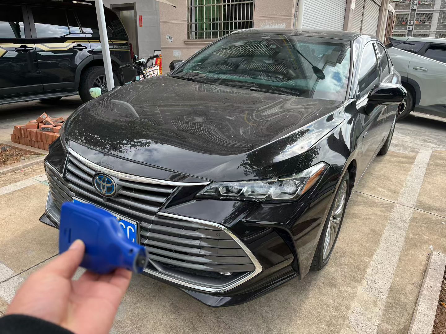 2019款亚洲龙双擎2.5LXLE尊贵版国V
