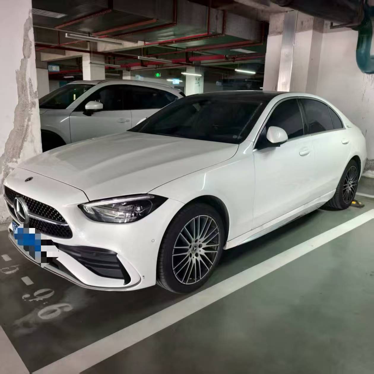 2022款奔驰C260L改款运动版