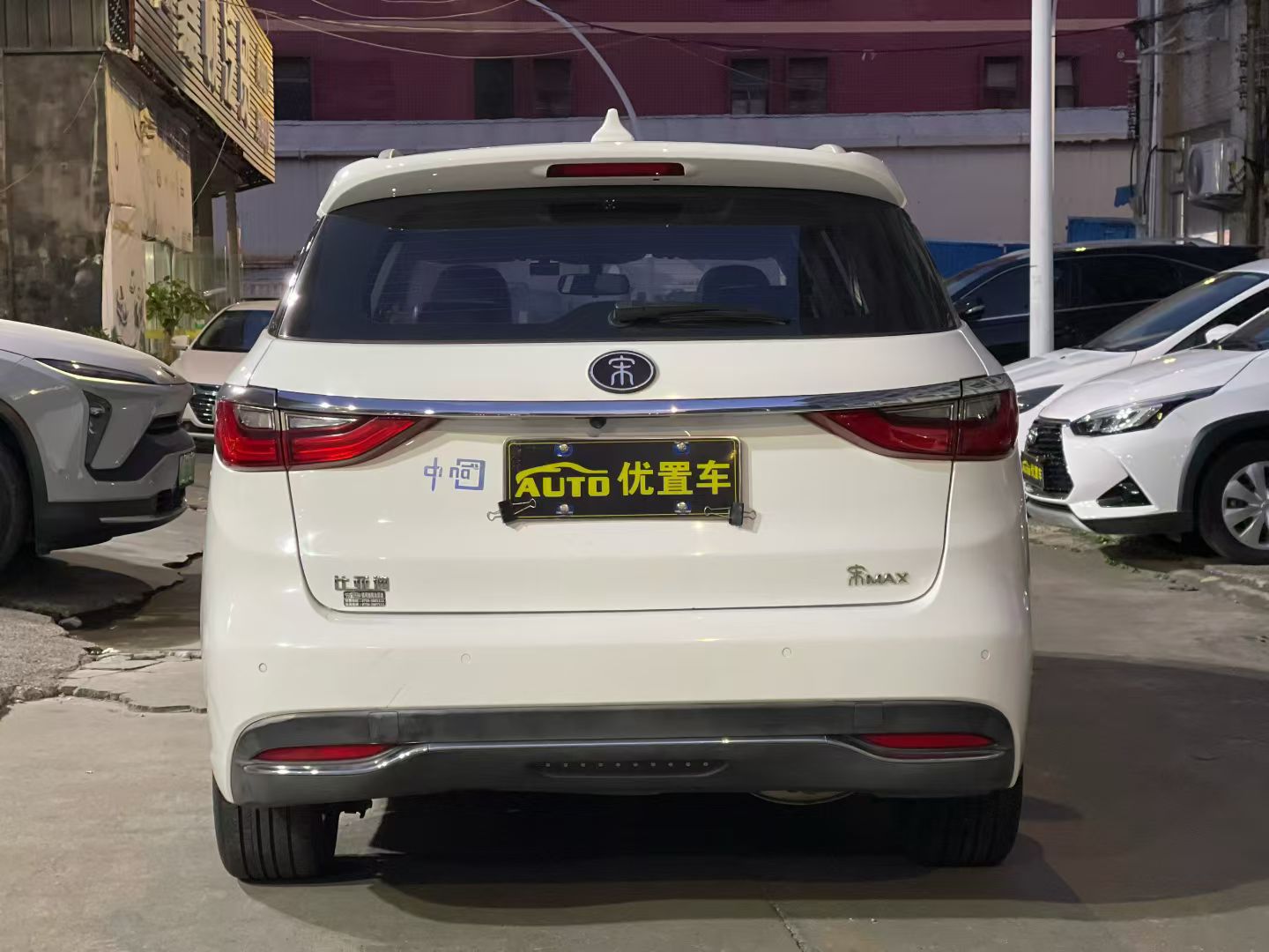 300c1d1cfc2e7ef40374701410bfbc3d