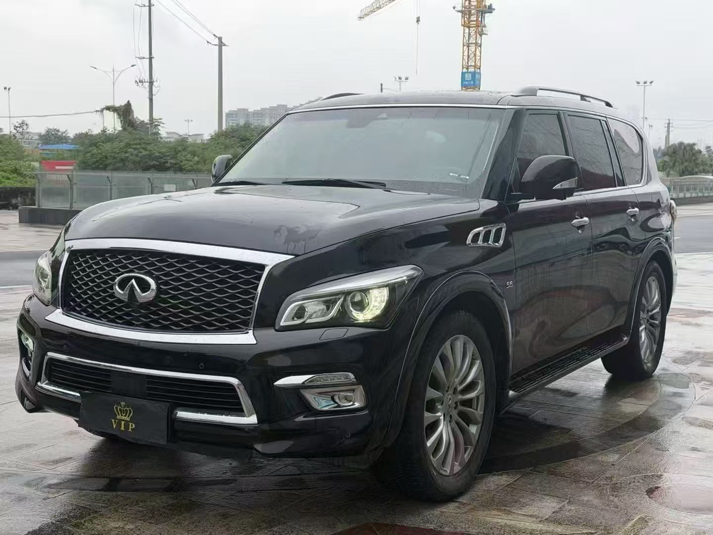 英菲尼迪QX80 2016款 5.6L 4WD