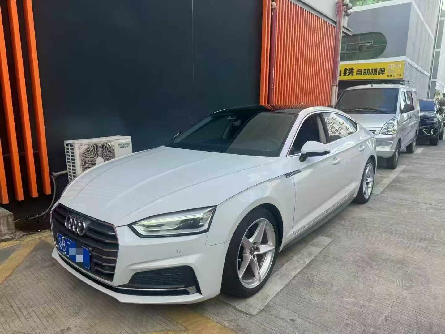 2018年奥迪A5Sprtback40时尚