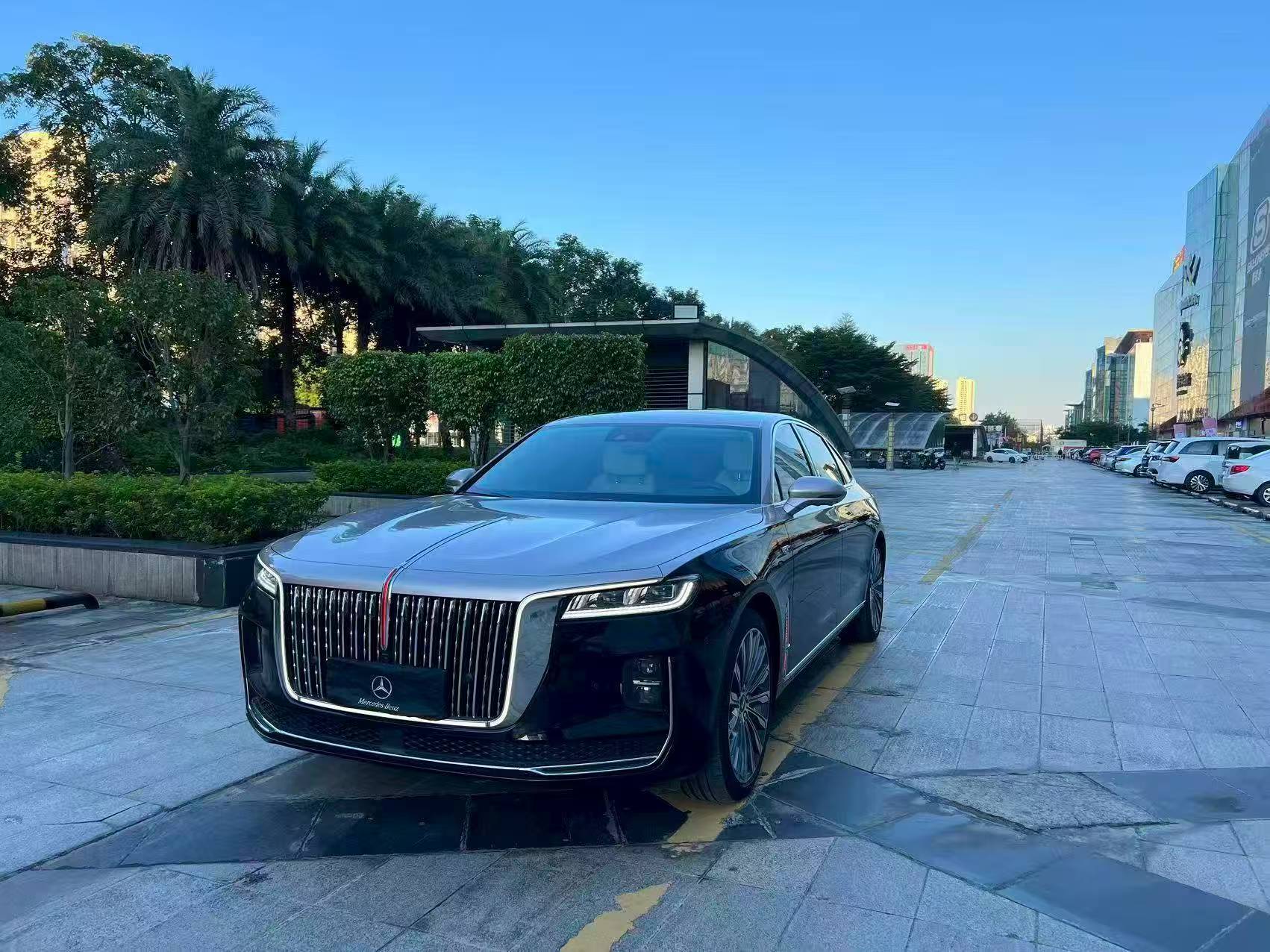 2022款红旗H9 3.0T智联旗领四座版