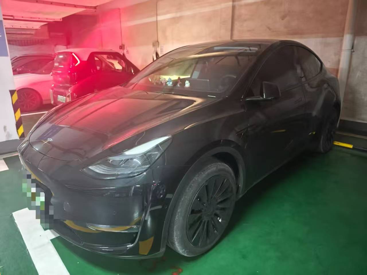 2022款特斯拉Model Y长续航全轮驱动版