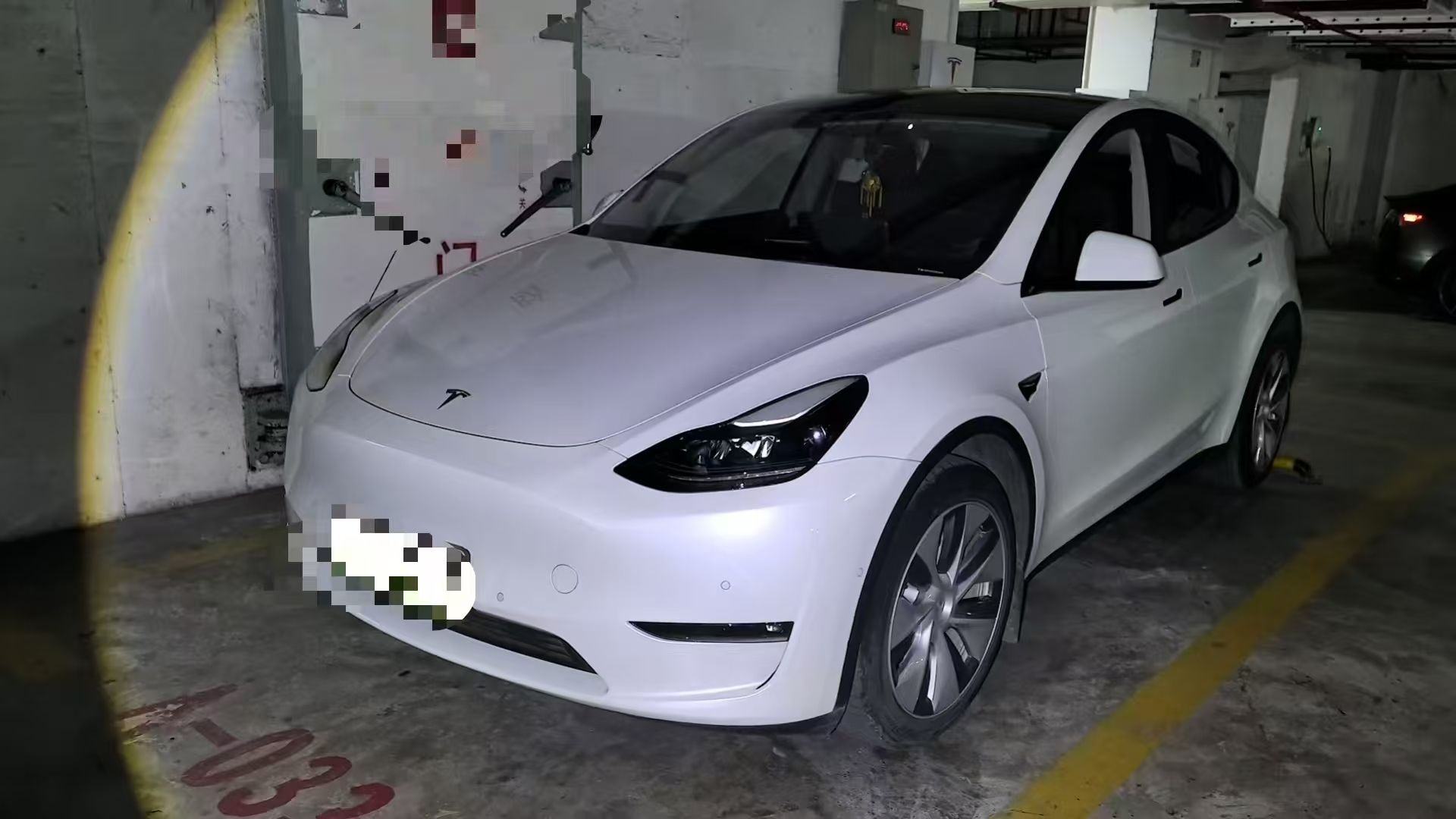 2021款特斯拉毛豆Y标准续航