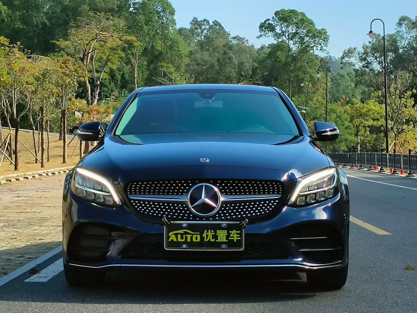 2019款奔驰C180L时尚型运动版