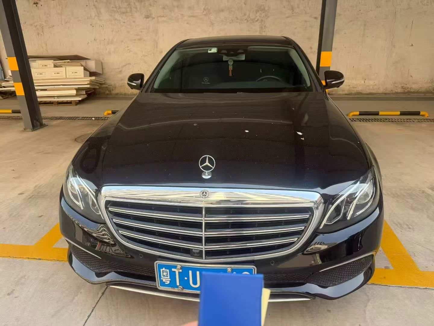 2018款奔驰E级E300L豪华型