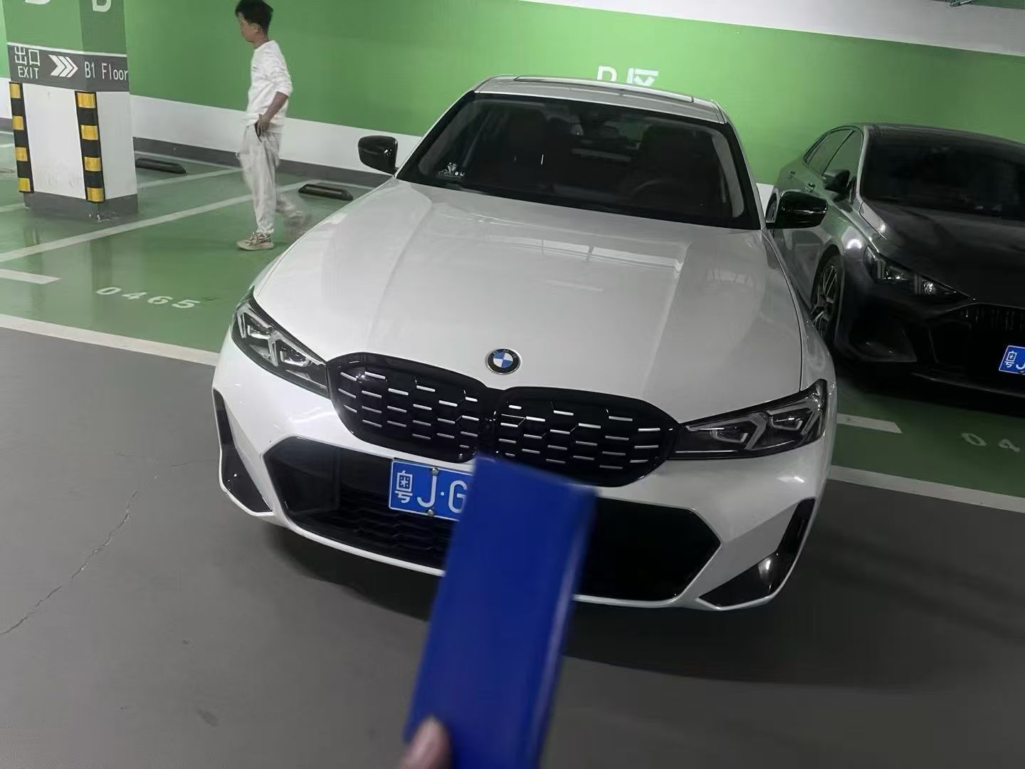 2023款宝马3系325LiM运动曜夜套装