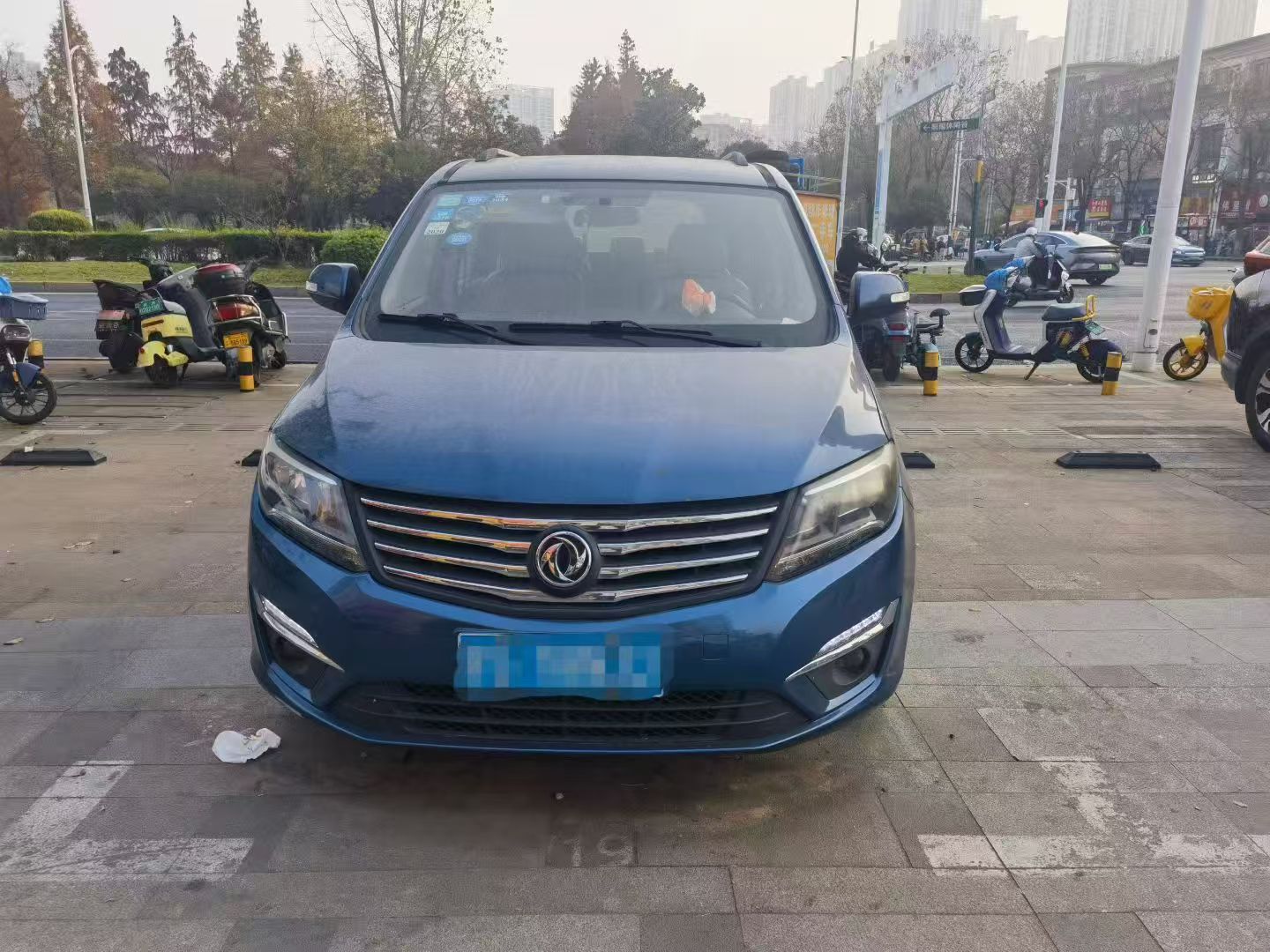 2016款风行S5001.5L手动豪华型