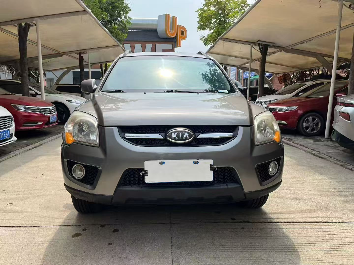 起亚狮跑2013款狮跑2.0L手动GL两驱