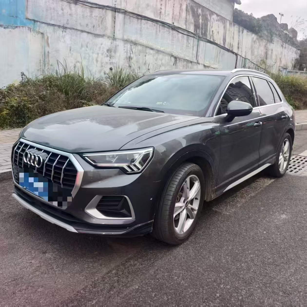 22款奥迪Q3 35 TFSI时尚致雅型