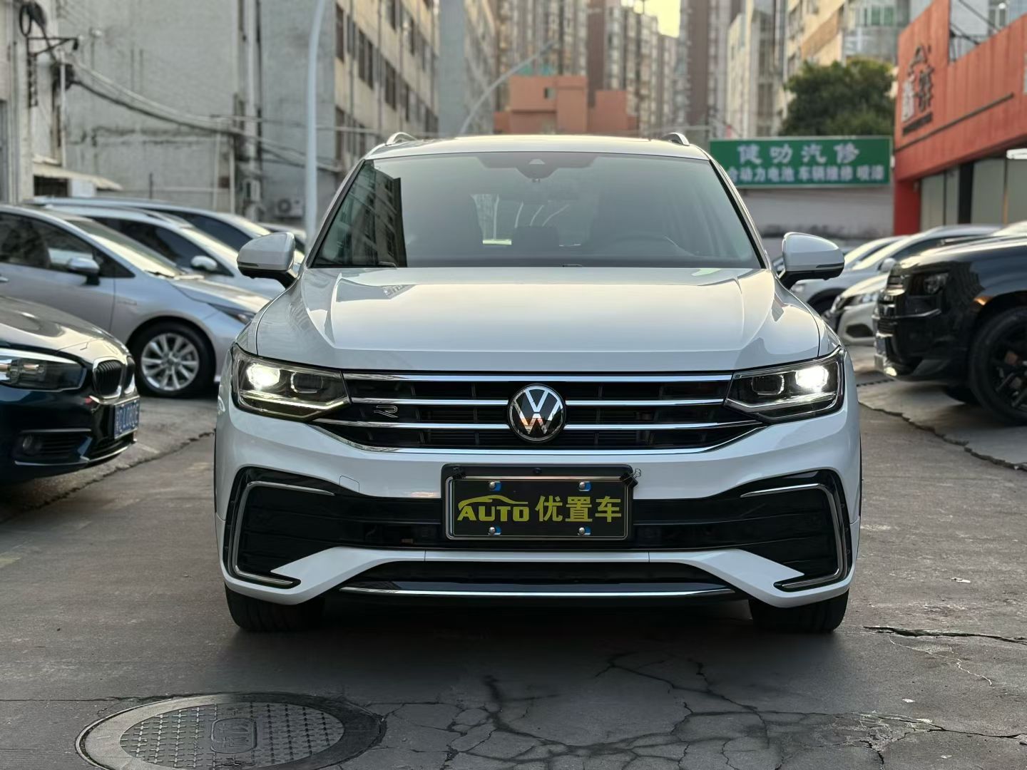 2023款大众途观L自动两驱R-Line悦享版