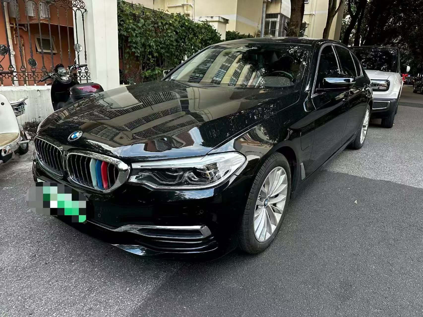 2020款宝马里程升级版530Le豪华版