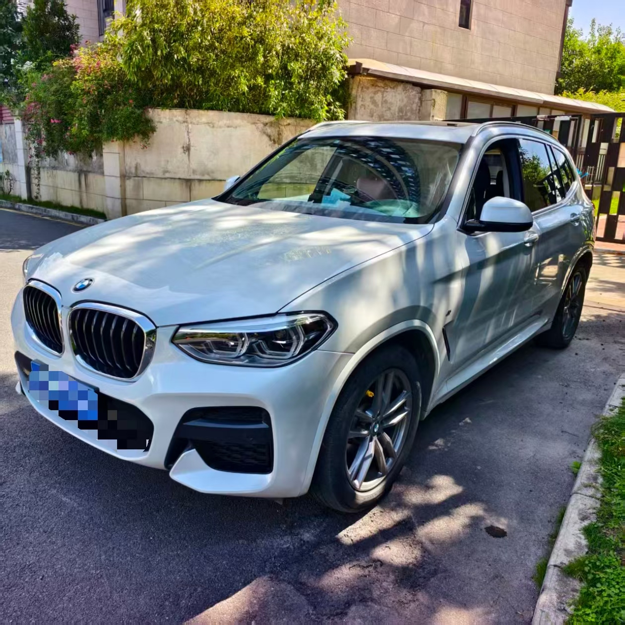2021款宝马x3 xDrive25i M运动套装