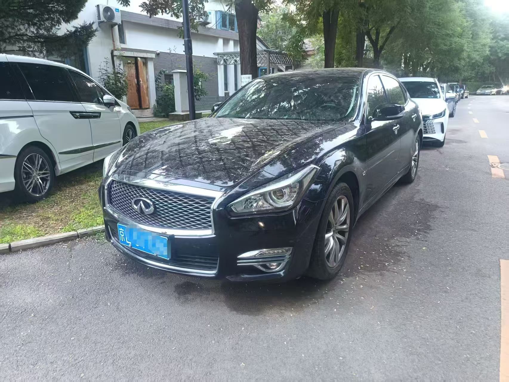 英菲尼迪Q70L 2017款2.5L精英版
