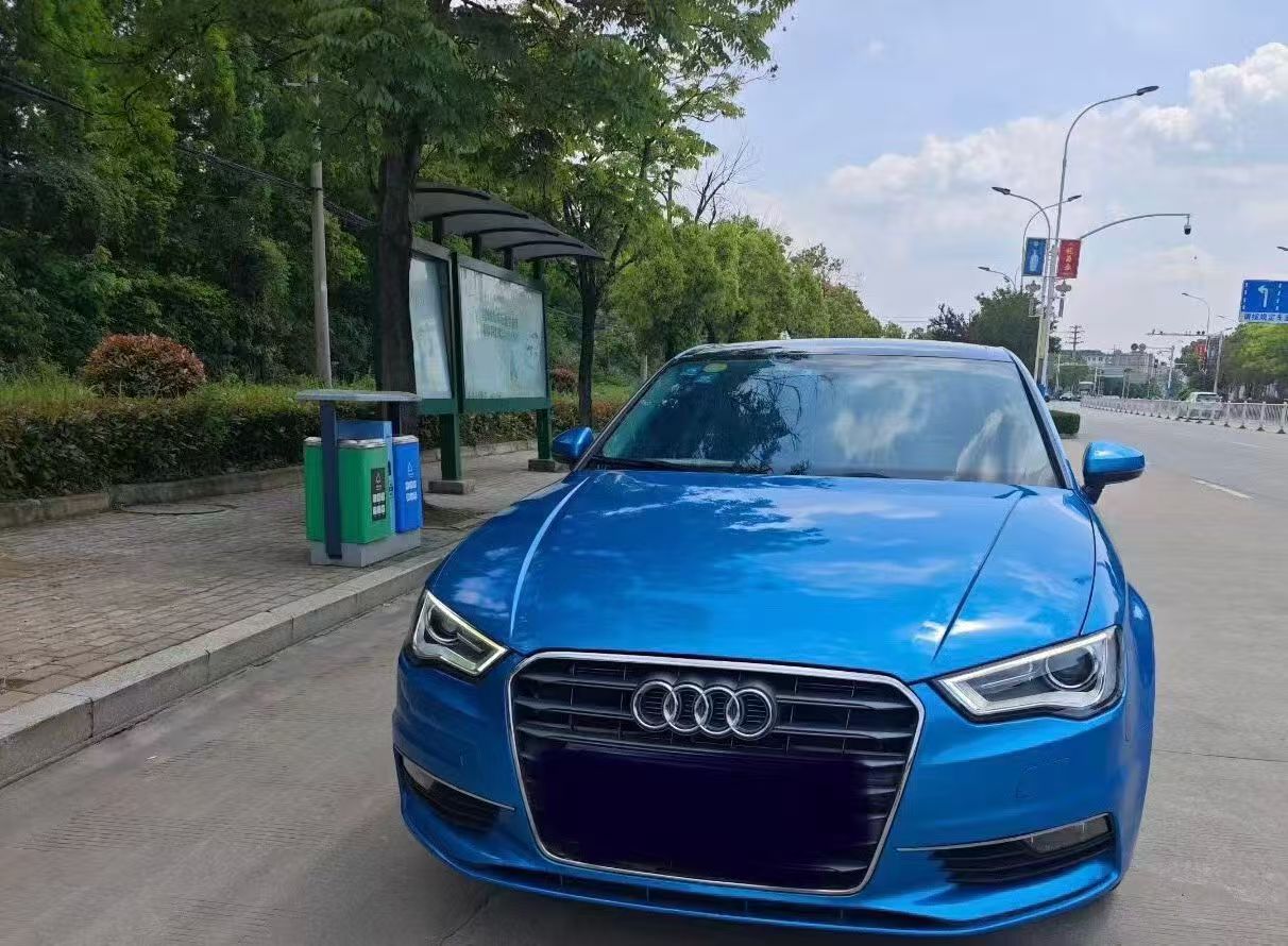 奥迪奥迪A32018款奥迪A330周年年型Limousine35TFSI进取型