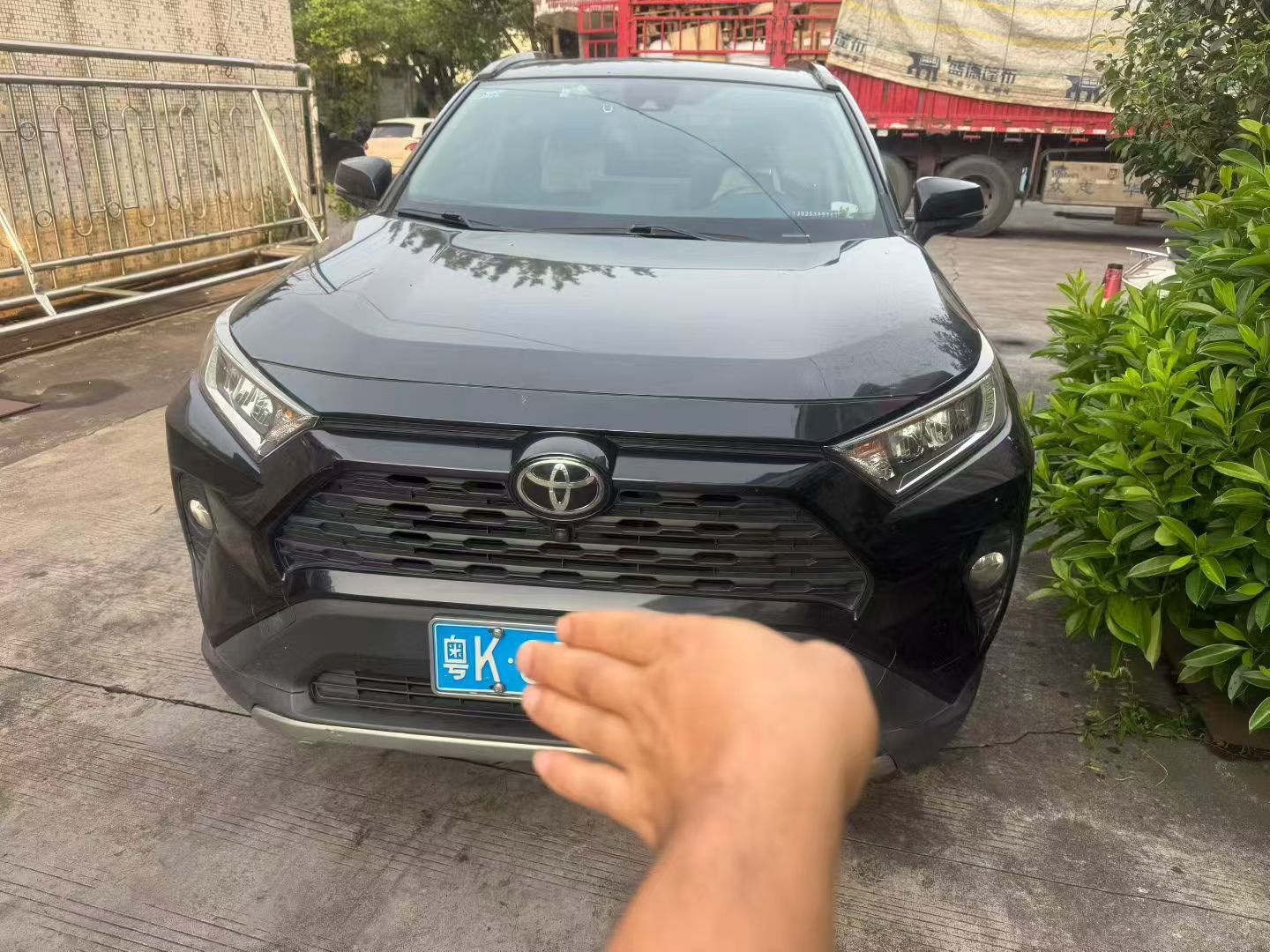 2020款RAV4荣放2.0LCVT两驱风尚PLUS版