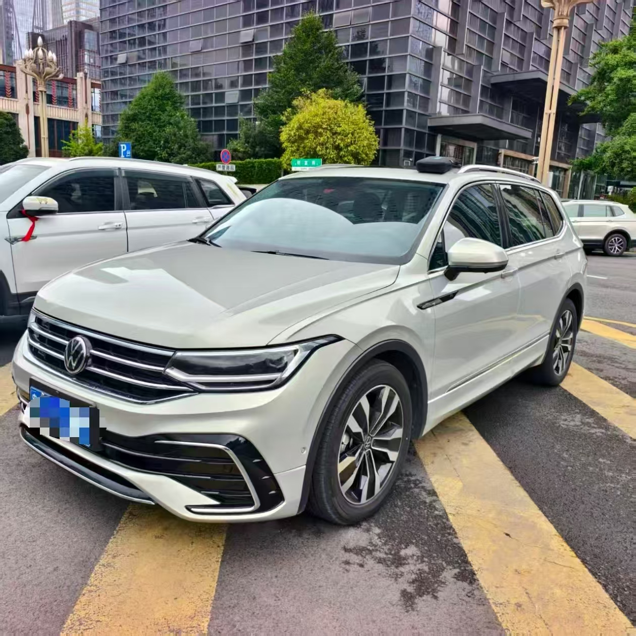 2022款大众途观L330TS1自动两驱R-Line越享