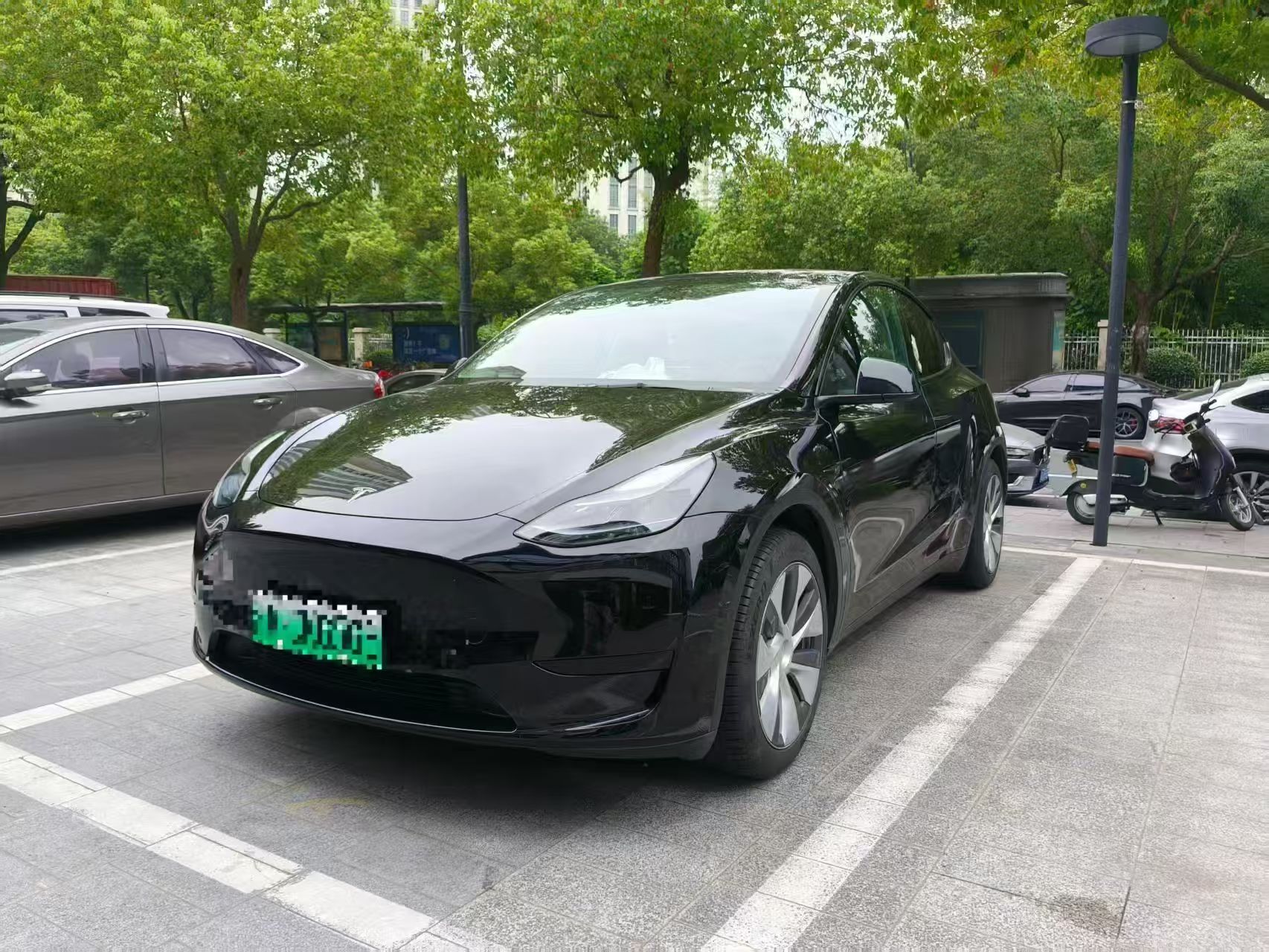 2023款ModelY后轮驱动版